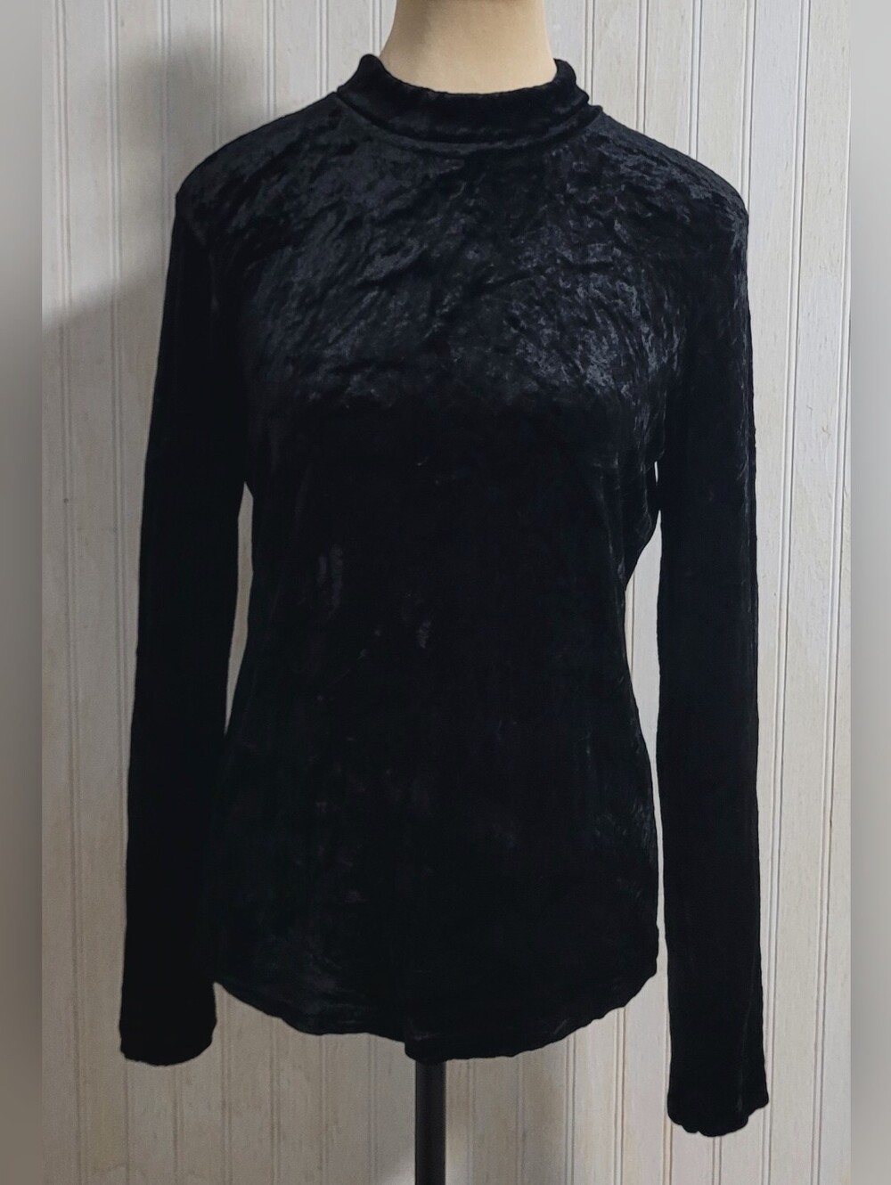 Vintage 1990s GAP Black Crushed Velvet Mock Neck Long Sleeve Top M